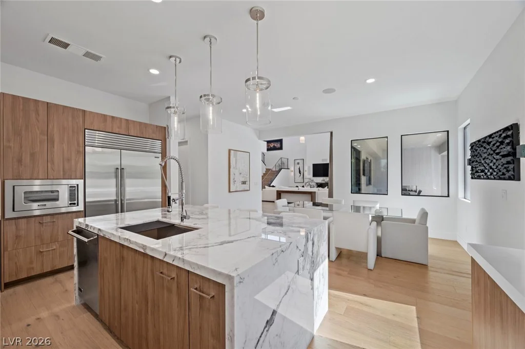 5 Gemstar, Las Vegas, NV 89135