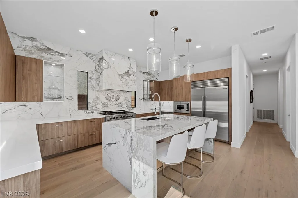 5 Gemstar, Las Vegas, NV 89135