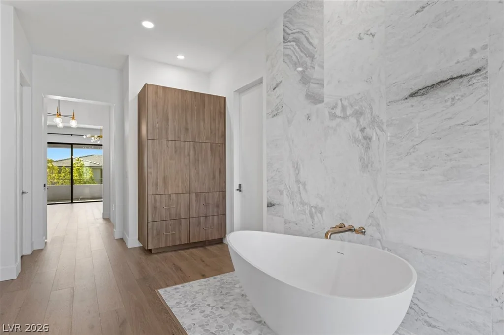 5 Gemstar, Las Vegas, NV 89135
