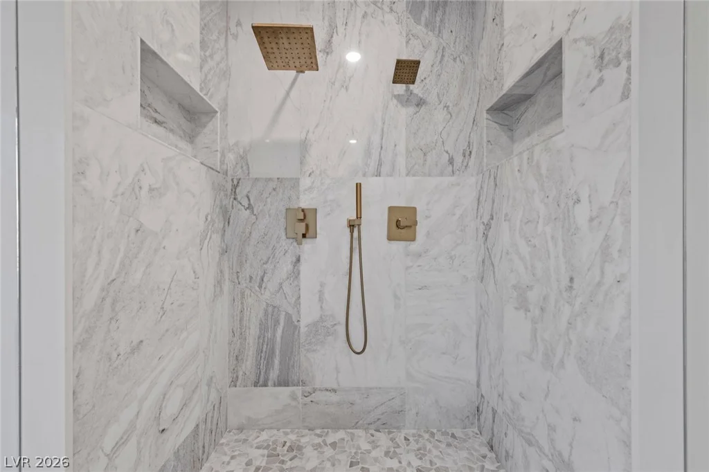 5 Gemstar, Las Vegas, NV 89135