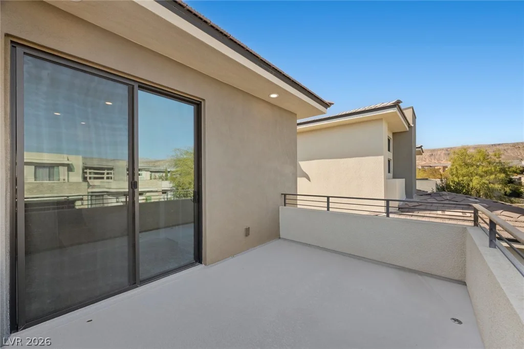 5 Gemstar, Las Vegas, NV 89135