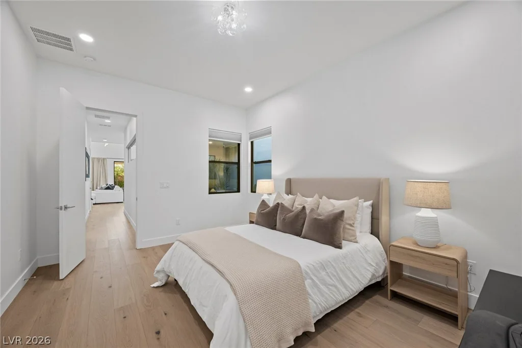 5 Gemstar, Las Vegas, NV 89135