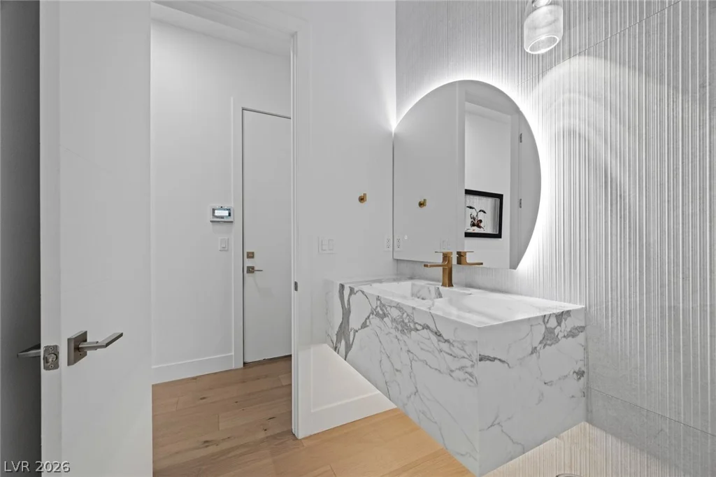 5 Gemstar, Las Vegas, NV 89135