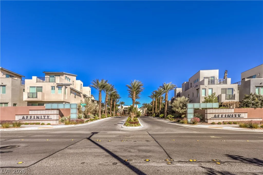 1252 Rocky Gap, Las Vegas, NV 89135