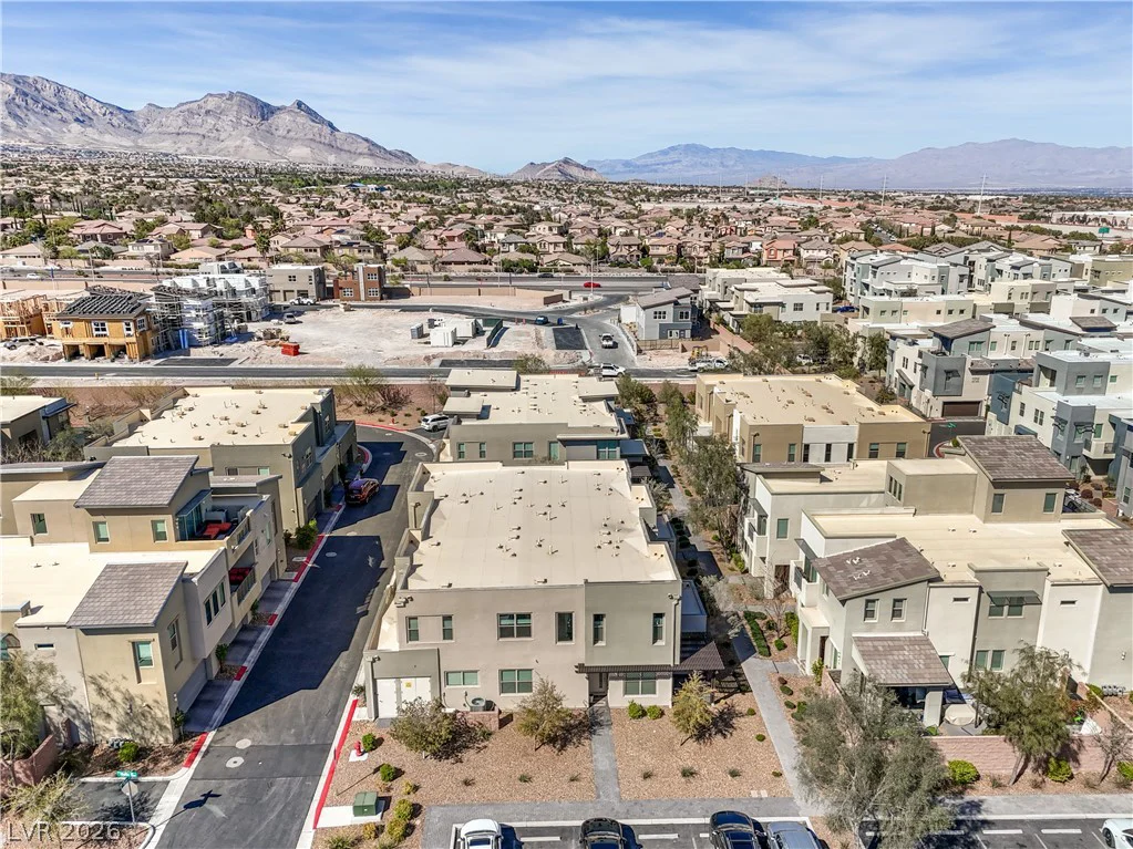 1252 Rocky Gap, Las Vegas, NV 89135