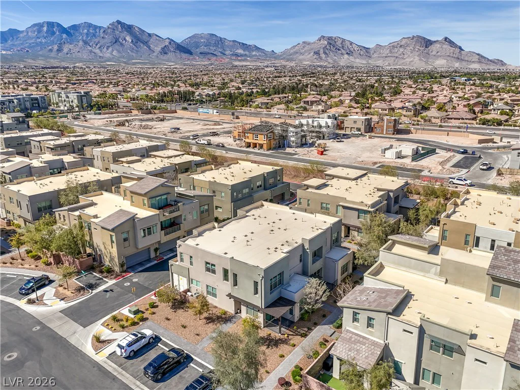 1252 Rocky Gap, Las Vegas, NV 89135