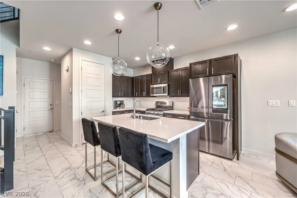 1252 Rocky Gap, Las Vegas, NV 89135