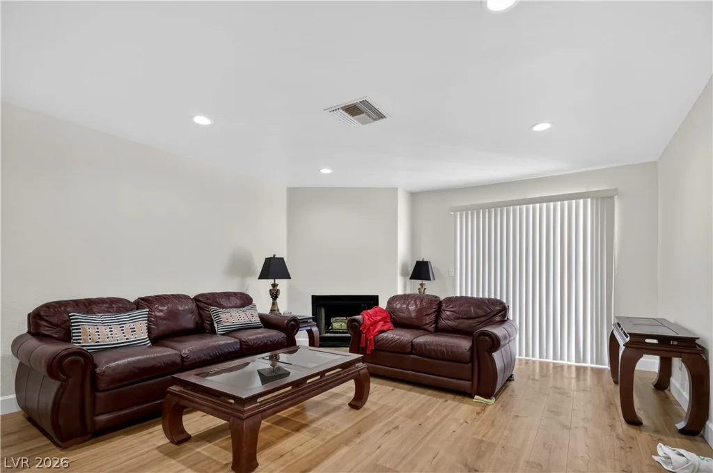 2193 Aspen Mirror, Laughlin, NV 89029