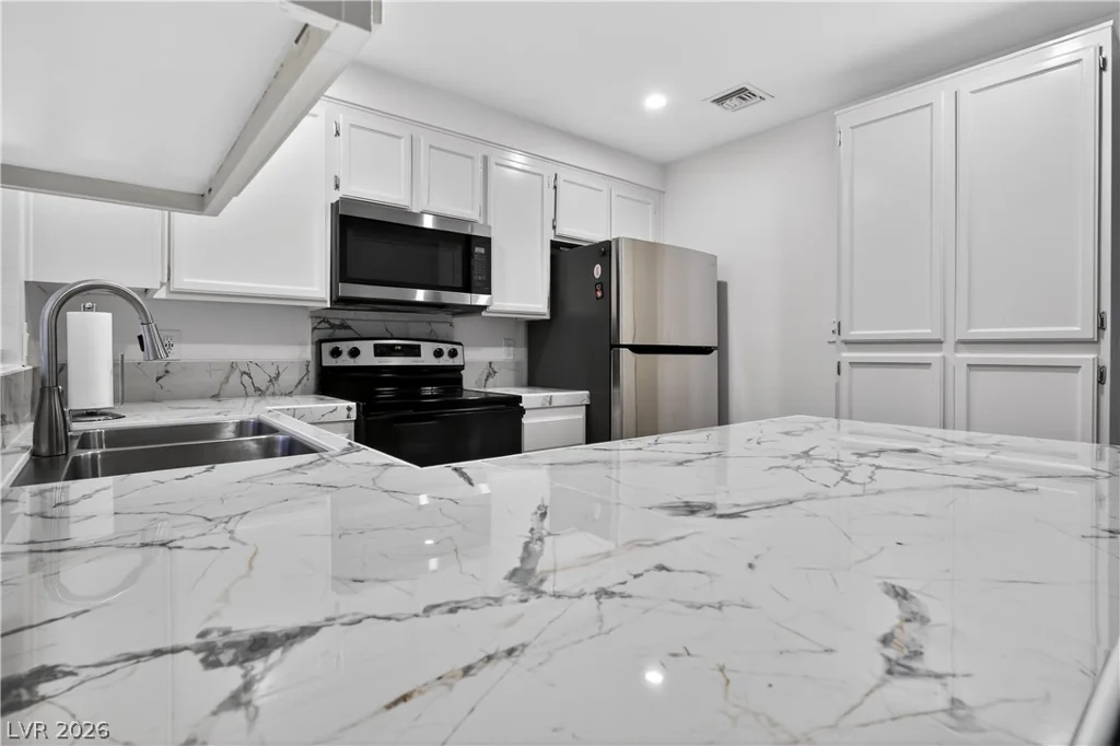 2193 Aspen Mirror, Laughlin, NV 89029