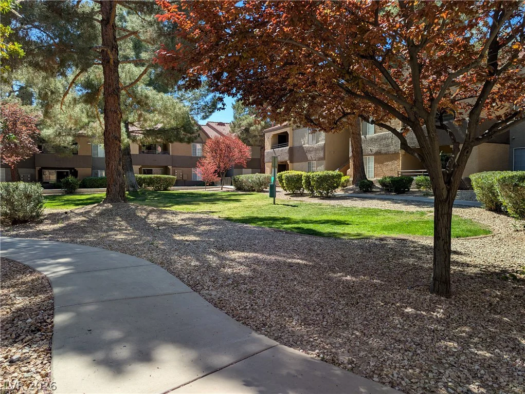 2200 Fort Apache, Las Vegas, NV 89117