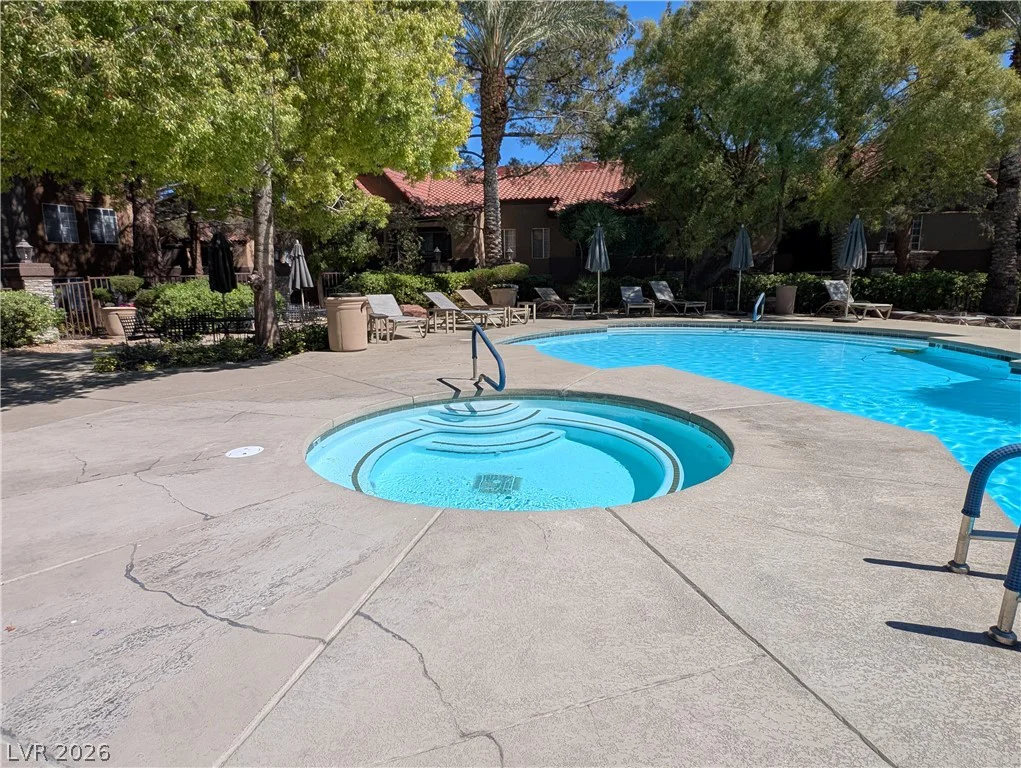 2200 Fort Apache, Las Vegas, NV 89117