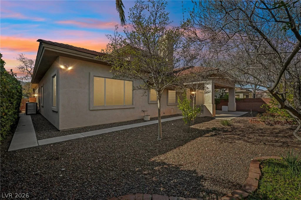 108 Buteo Woods, Las Vegas, NV 89144