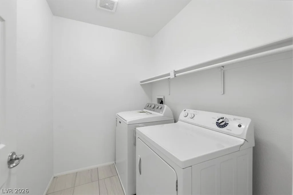 752 Looking Bear, Las Vegas, NV 89178