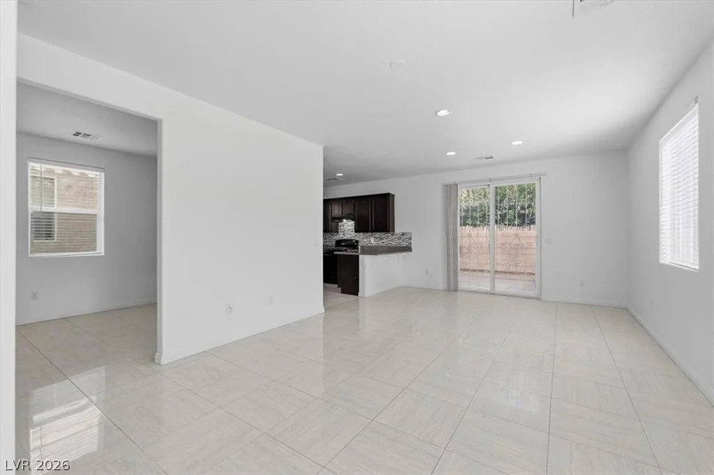 752 Looking Bear, Las Vegas, NV 89178