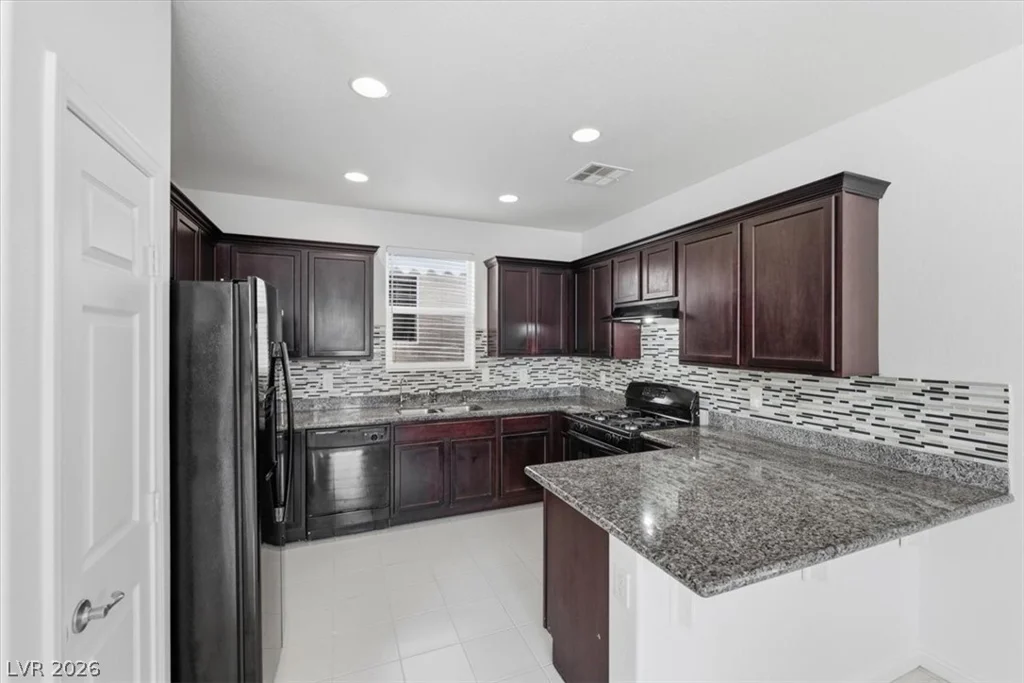 752 Looking Bear, Las Vegas, NV 89178