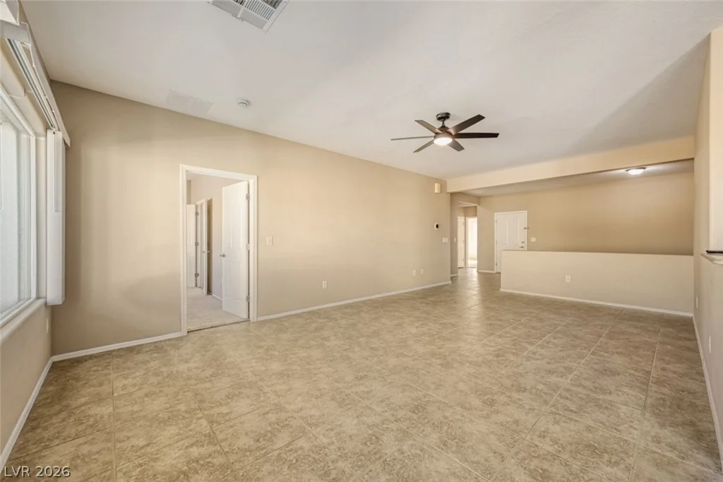 7661 Broadwing, North Las Vegas, NV 89084
