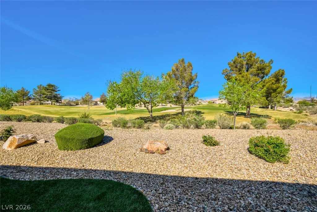 7661 Broadwing, North Las Vegas, NV 89084