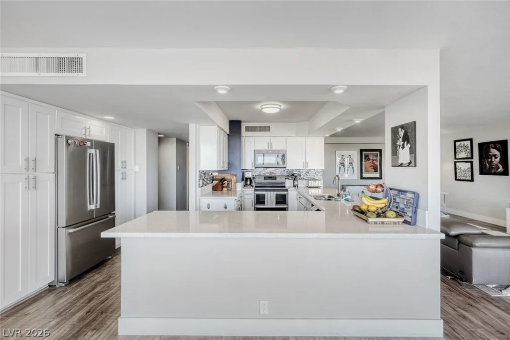 3111 Bel Air, Las Vegas, NV 89109