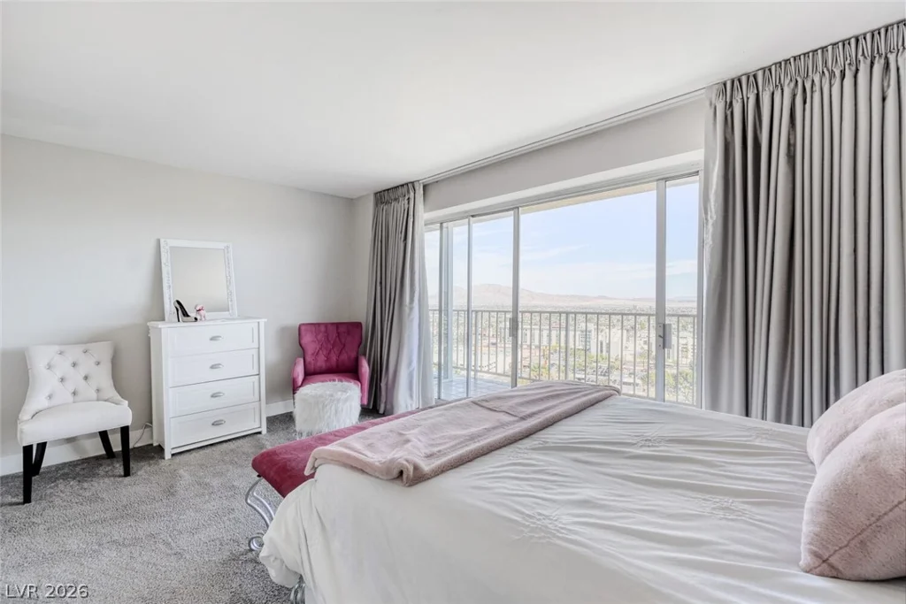 3111 Bel Air, Las Vegas, NV 89109
