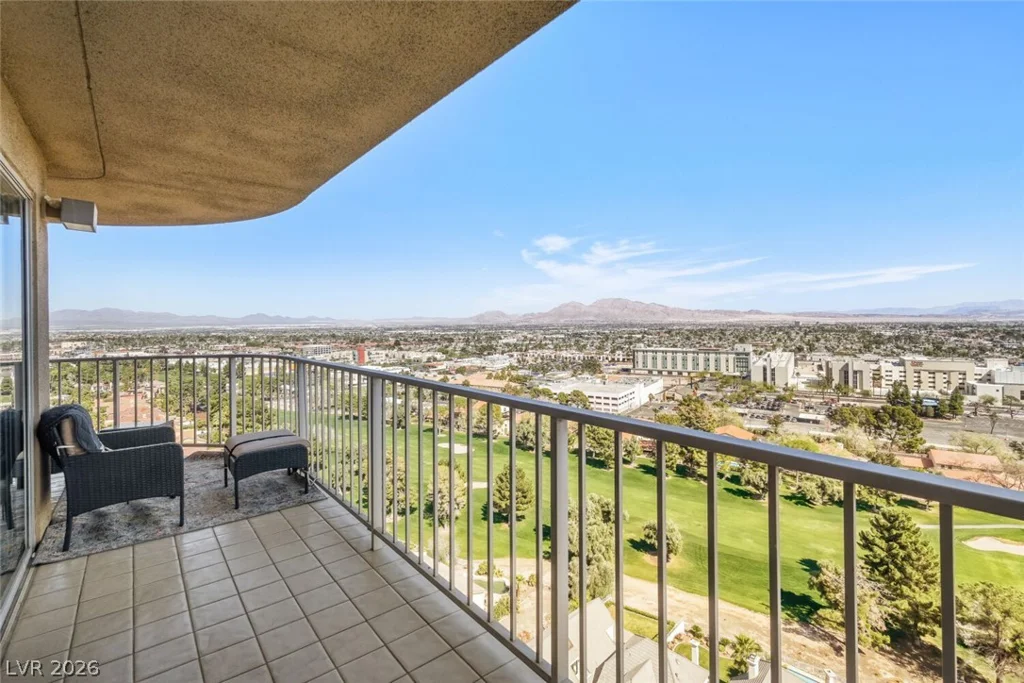 3111 Bel Air, Las Vegas, NV 89109