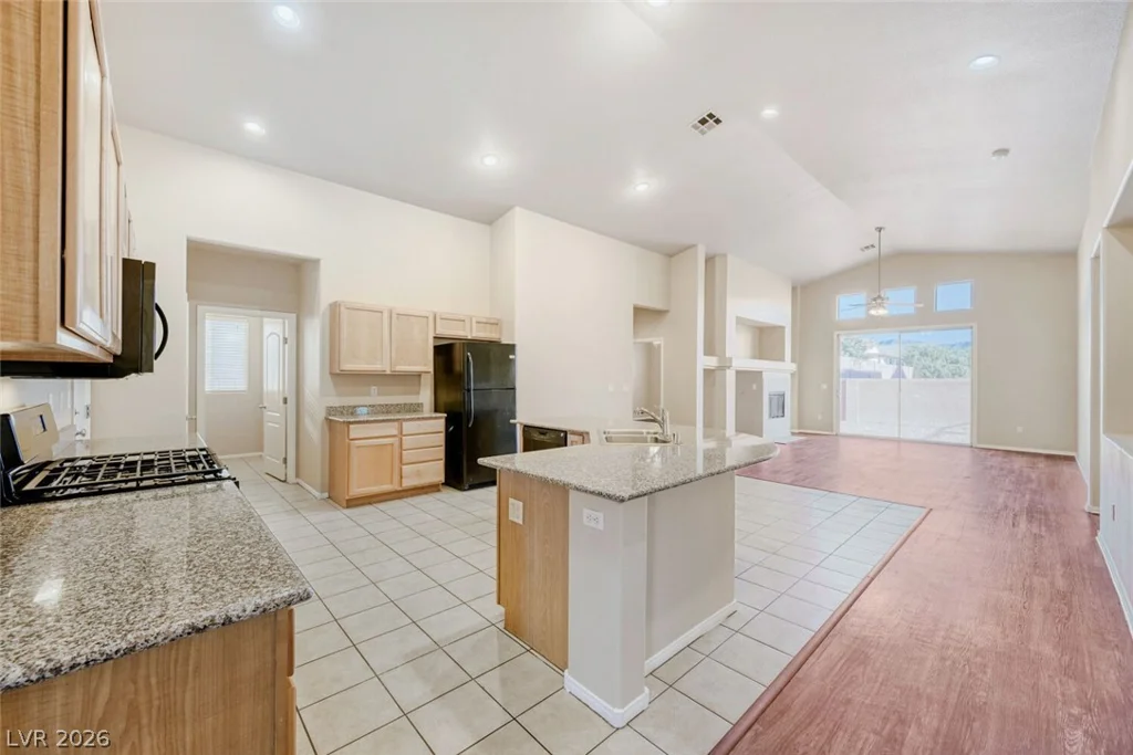 212 Purple Passion, North Las Vegas, NV 89032