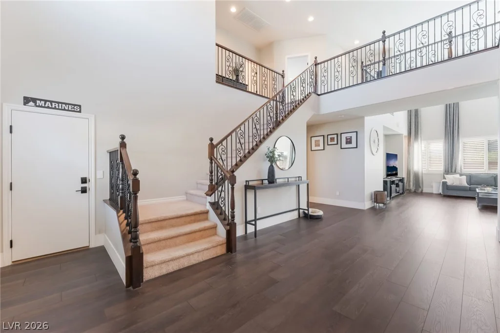 7105 Bluebird Wing, North Las Vegas, NV 89084