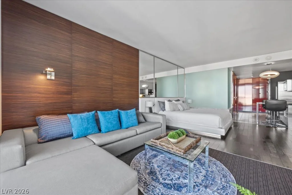 4381 Flamingo, Las Vegas, NV 89103