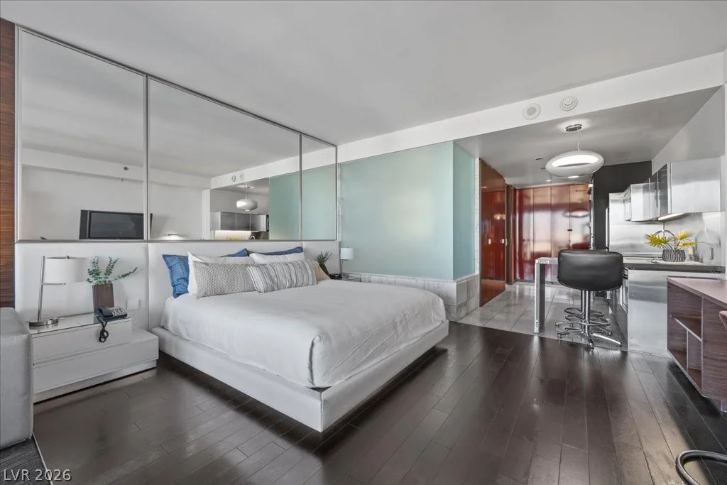 4381 Flamingo, Las Vegas, NV 89103
