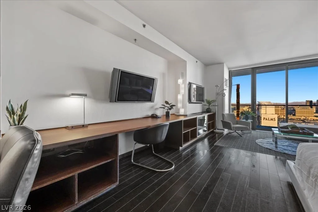 4381 Flamingo, Las Vegas, NV 89103