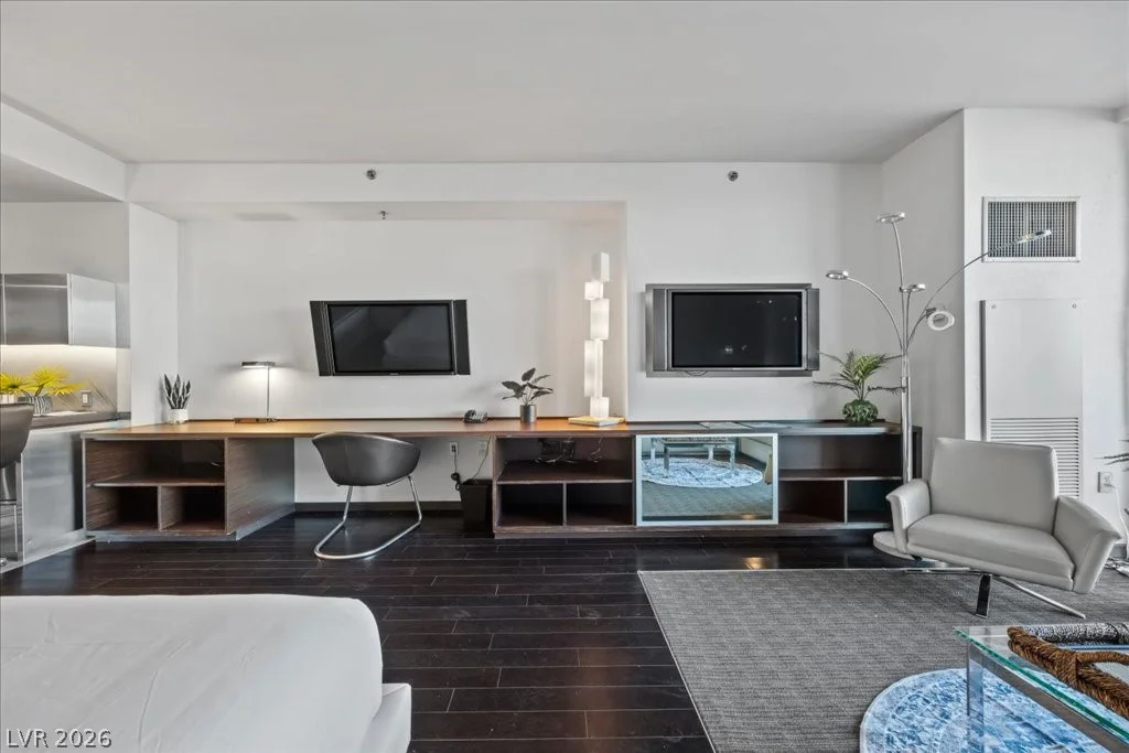 4381 Flamingo, Las Vegas, NV 89103