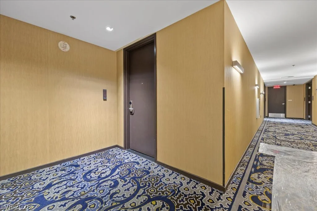 4381 Flamingo, Las Vegas, NV 89103