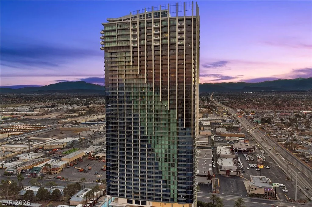 4381 Flamingo, Las Vegas, NV 89103