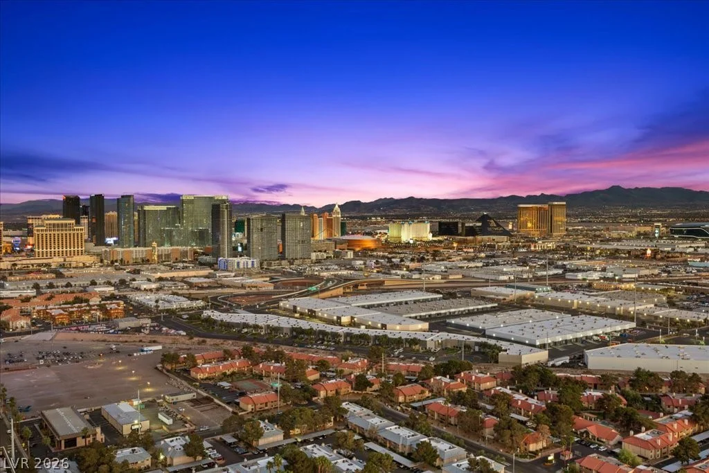 4381 Flamingo, Las Vegas, NV 89103