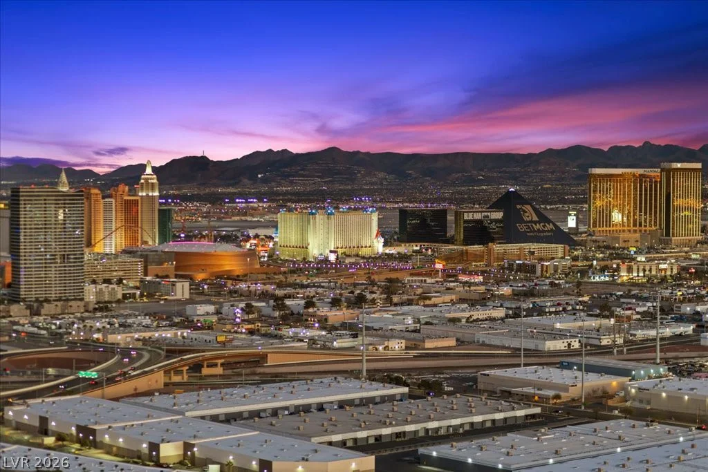 4381 Flamingo, Las Vegas, NV 89103