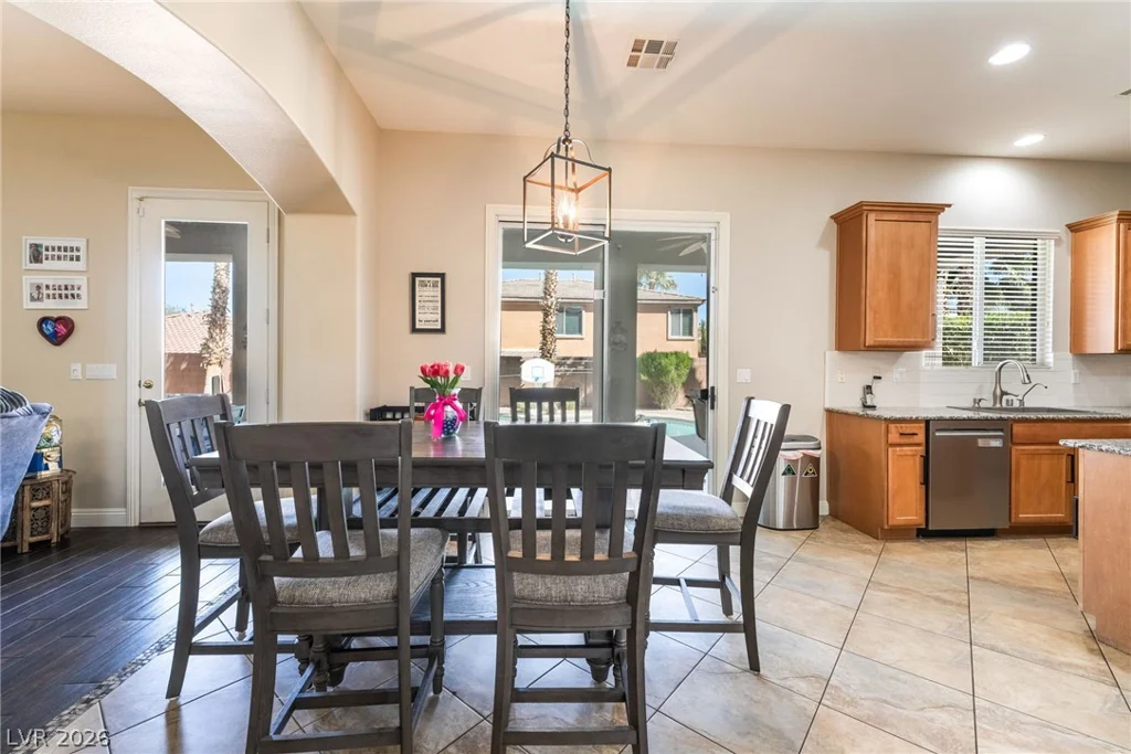 2398 Sunburst View, Henderson, NV 89052