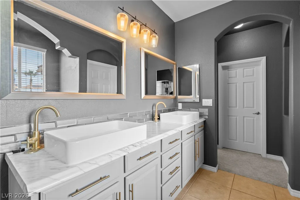 214 Rolling Desert, Henderson, NV 89012