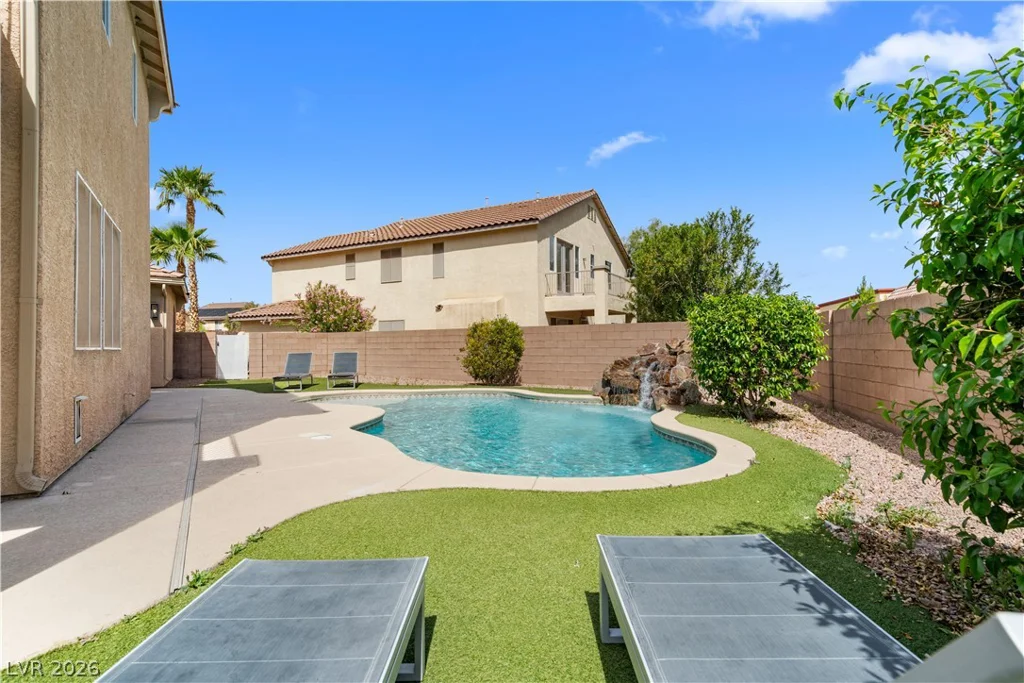 214 Rolling Desert, Henderson, NV 89012