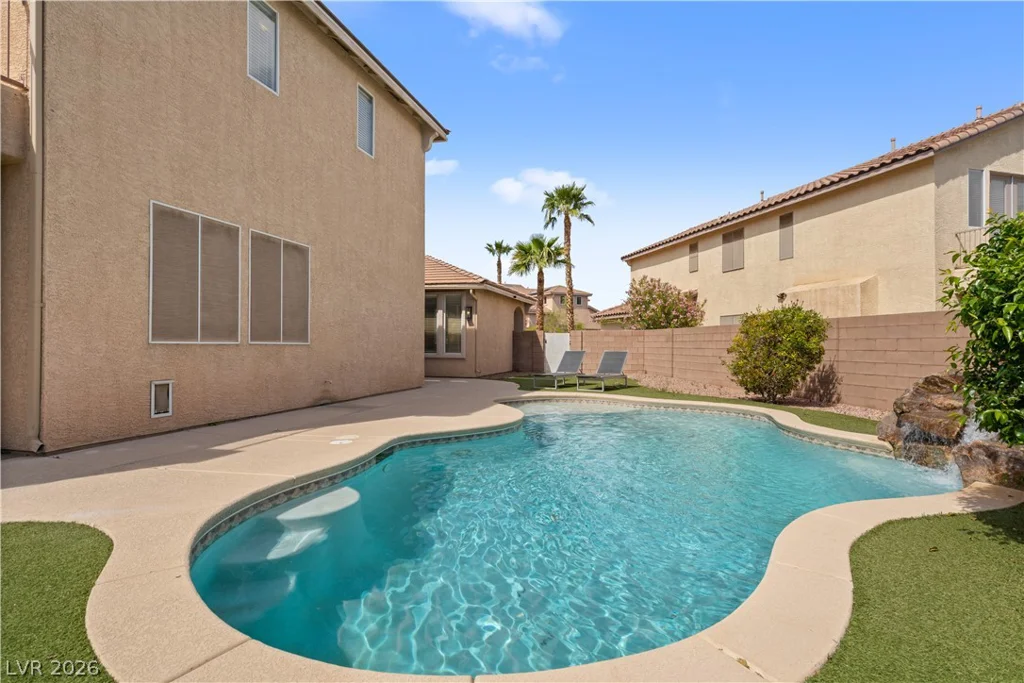 214 Rolling Desert, Henderson, NV 89012