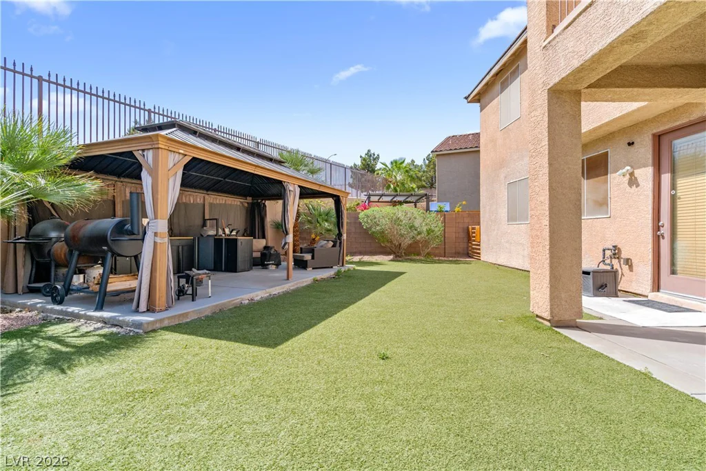 214 Rolling Desert, Henderson, NV 89012