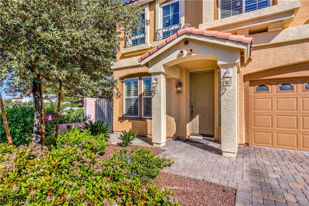 1010 Saffex Rose, Henderson, NV 89052