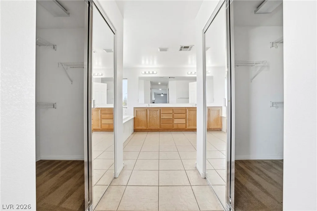 7168 Los Banderos, Las Vegas, NV 89179