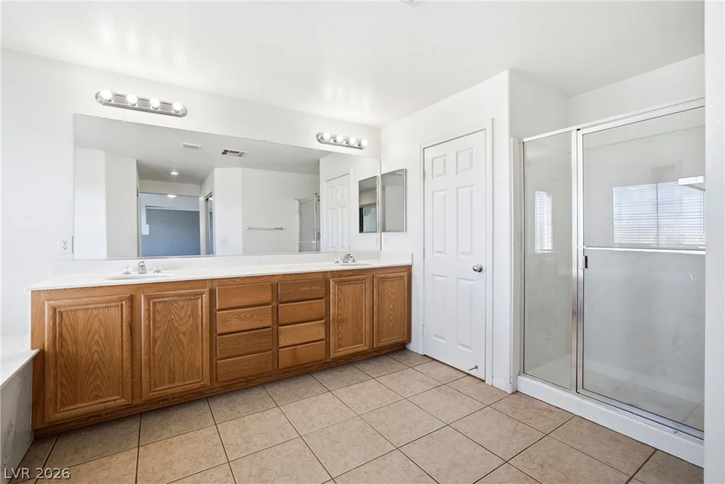 7168 Los Banderos, Las Vegas, NV 89179