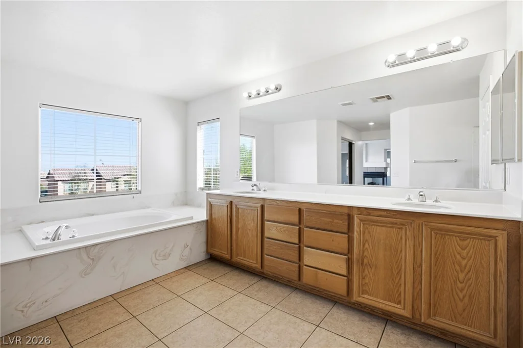 7168 Los Banderos, Las Vegas, NV 89179