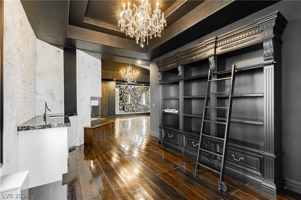 2057 Troon, Henderson, NV 89074