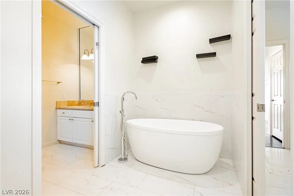 2057 Troon, Henderson, NV 89074