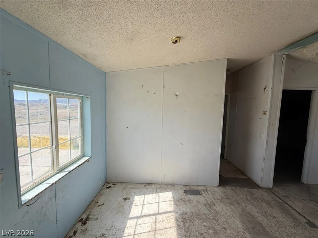 3581 Donner, Pahrump, NV 89048