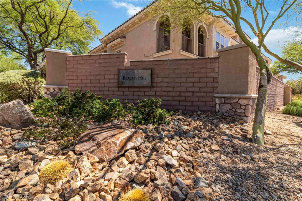 10013 Sable Point, Las Vegas, NV 89178