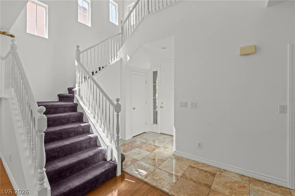 10338 Castle Springs, Las Vegas, NV 89178