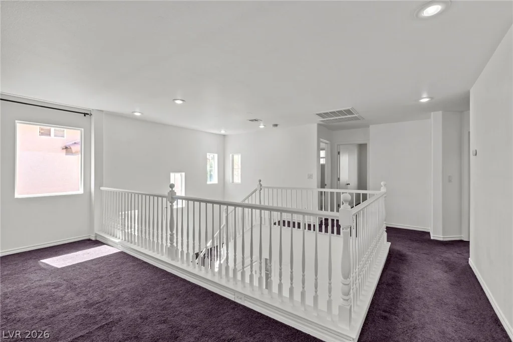 10338 Castle Springs, Las Vegas, NV 89178