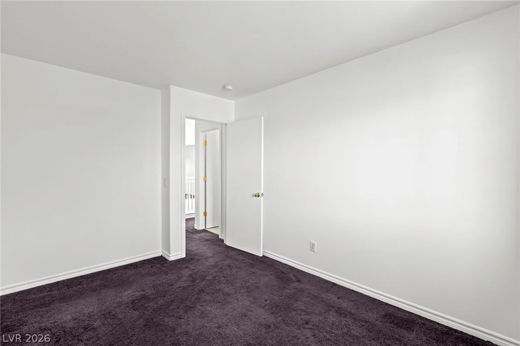 10338 Castle Springs, Las Vegas, NV 89178